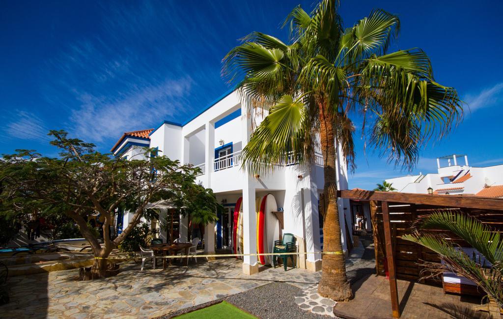 Surfhouse Hotell Corralejo Exteriör bild