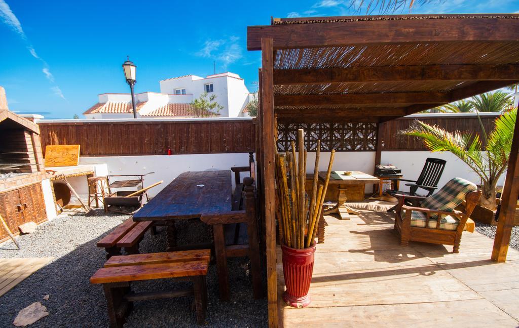 Surfhouse Hotell Corralejo Exteriör bild